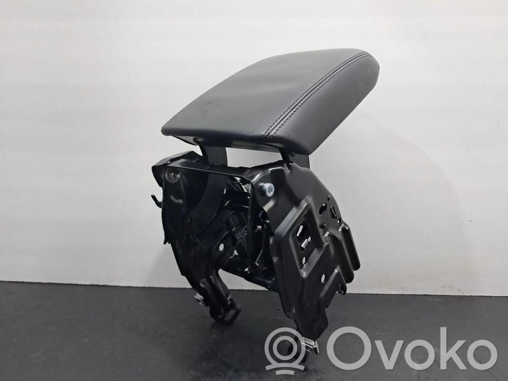 Audi A4 Allroad B8 Armrest 