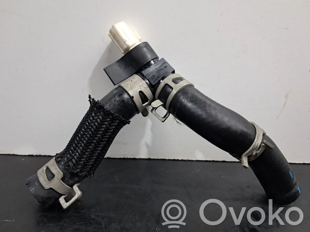 Toyota RAV 4 (XA50) Coolant pipe/hose 
