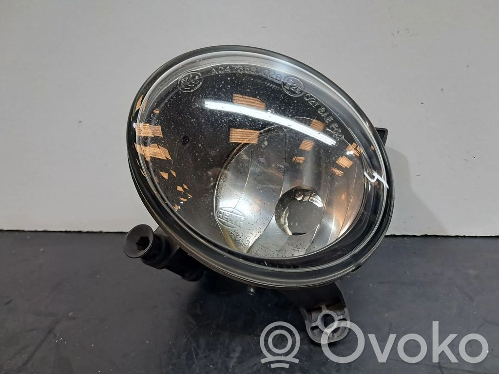 Luz de niebla delantera   8T0941699B