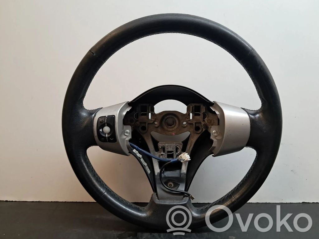 Toyota Yaris Lenkrad 