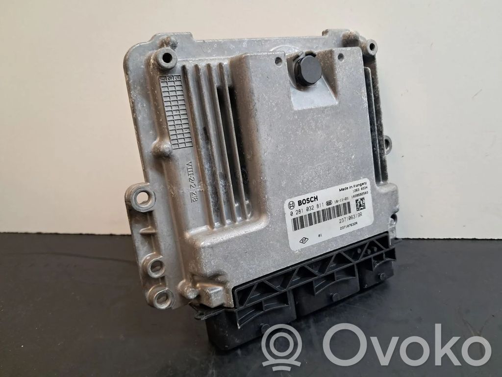 Unidad de control/módulo del motor   237106319R
