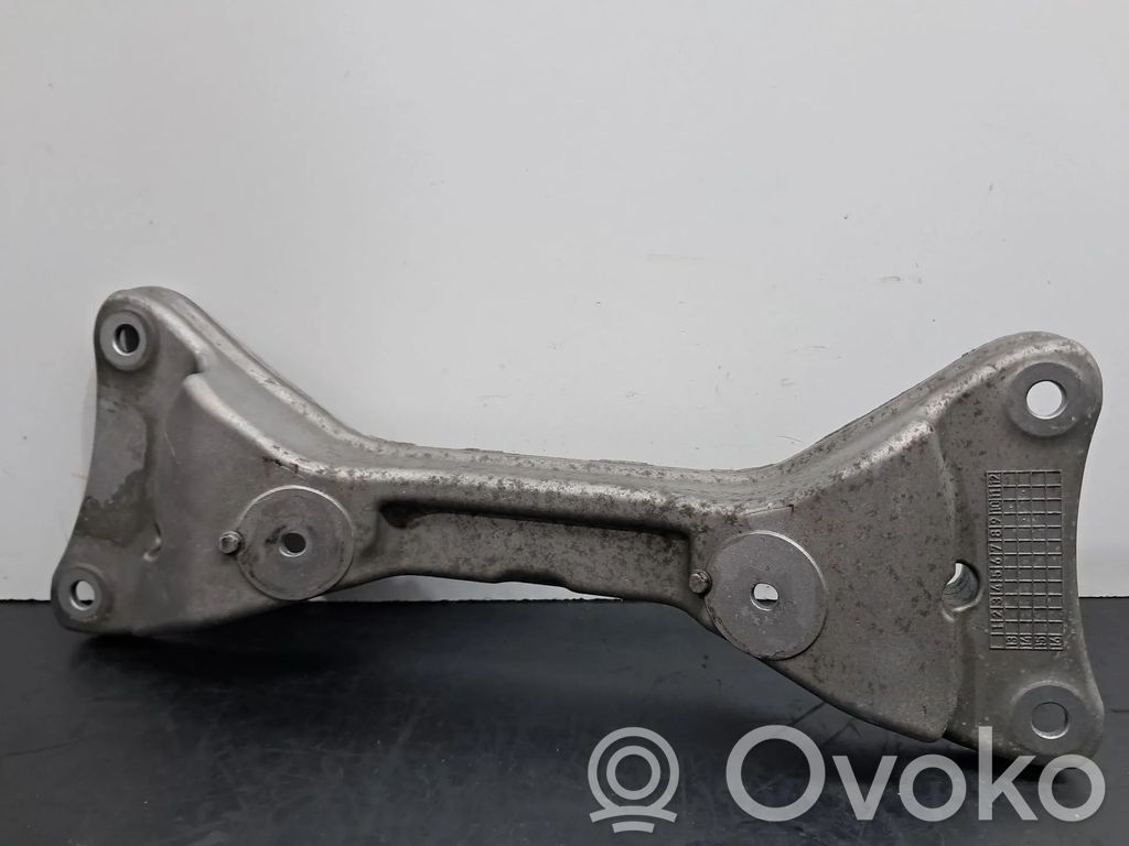 BMW 1 F20 F21 Soporte de la caja de cambios 