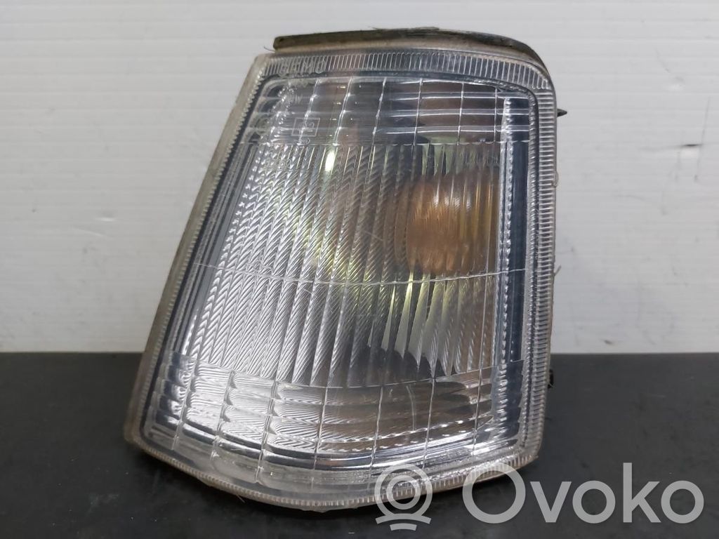 Peugeot 309 Front bumper turn signal 