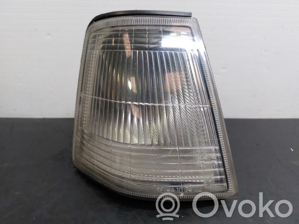Peugeot 309 Front bumper turn signal 