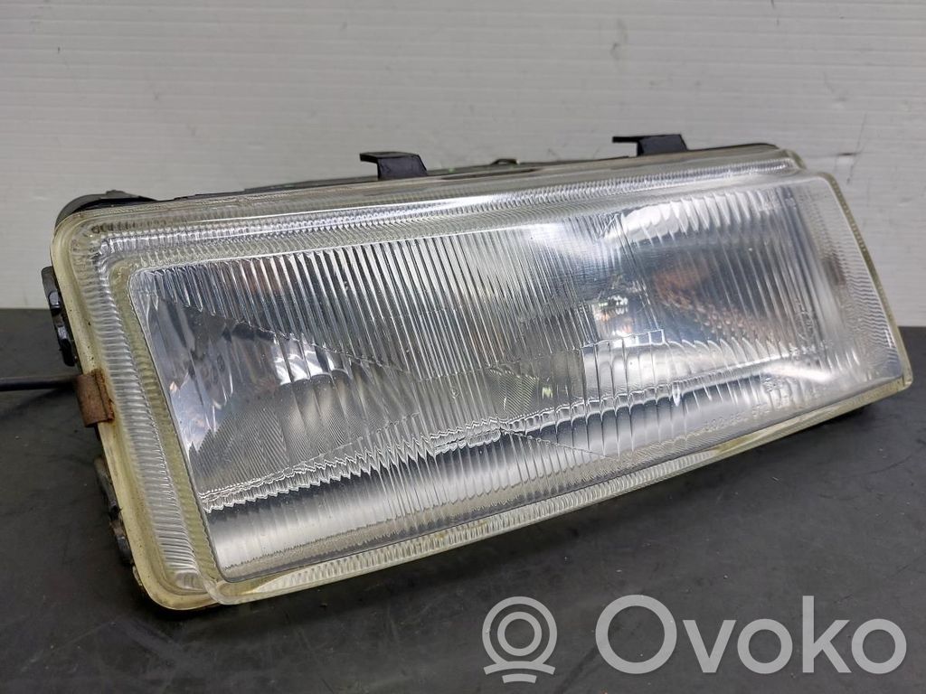 Seat Toledo I (1L) Faro/fanale 
