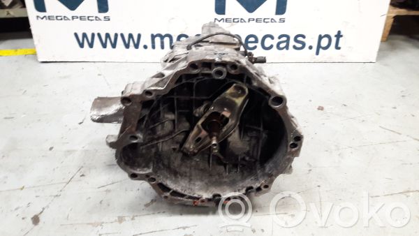 Volkswagen PASSAT B5 Cutie viteze manuală cu 5 trepte