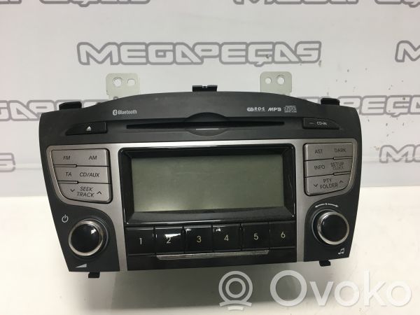 Panel / Radioodtwarzacz CD/DVD/GPS   961602Y730TAN