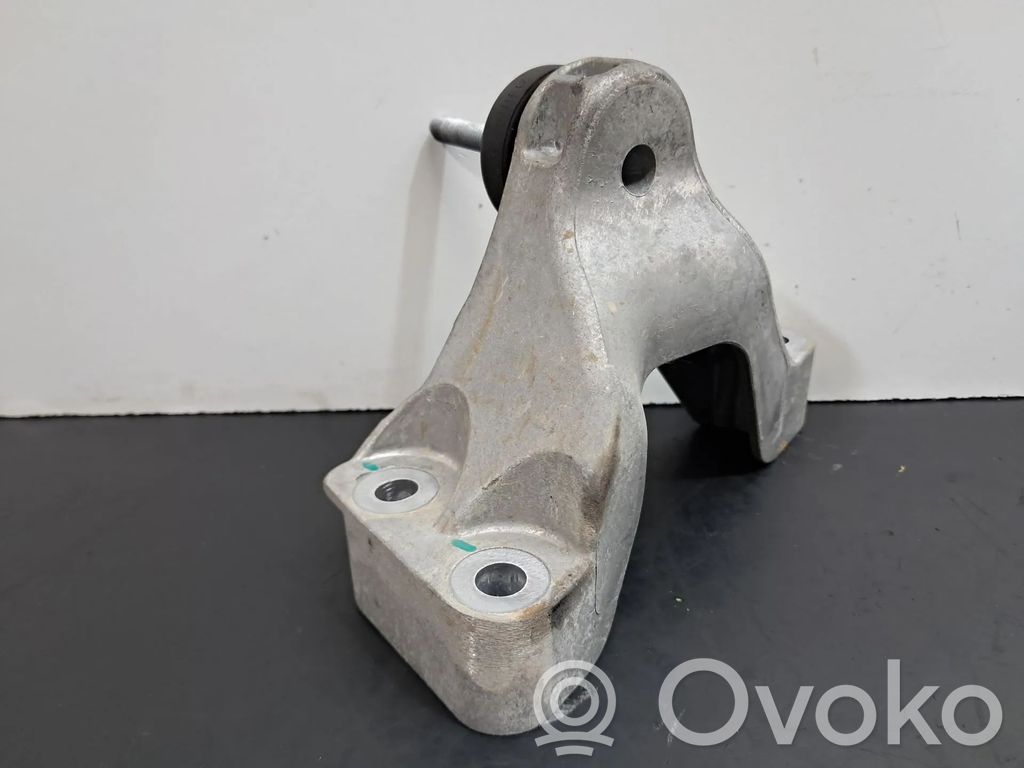 Engine mount bracket   112329338R
