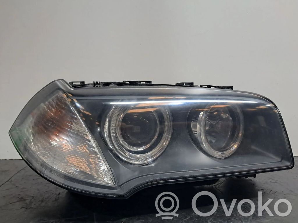 BMW X3 E83 Priekinis žibintas 