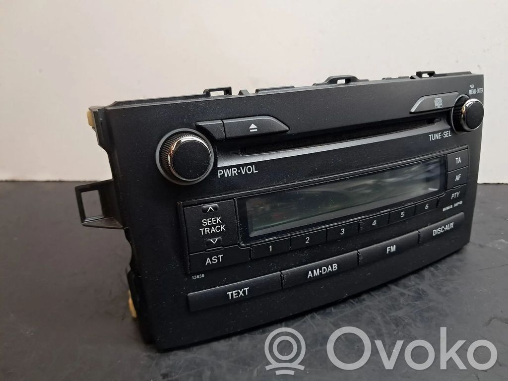 Toyota Auris 150 Unità principale autoradio/CD/DVD/GPS