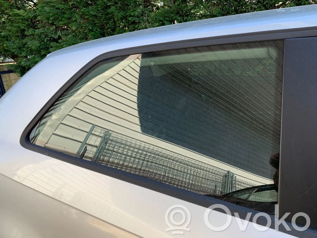 Audi A3 S3 8P Vidrio lateral trasero 