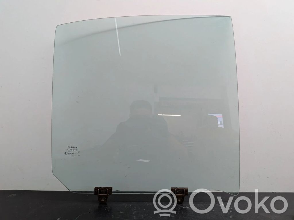 Szyba drzwi tylnych   82300AX105