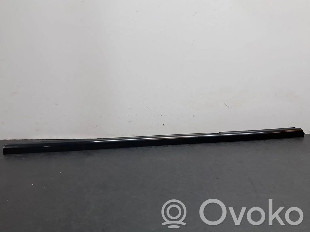 Mercedes-Benz GLC X253 C253 Listwa / Uszczelka szyby drzwi przesuwanych 