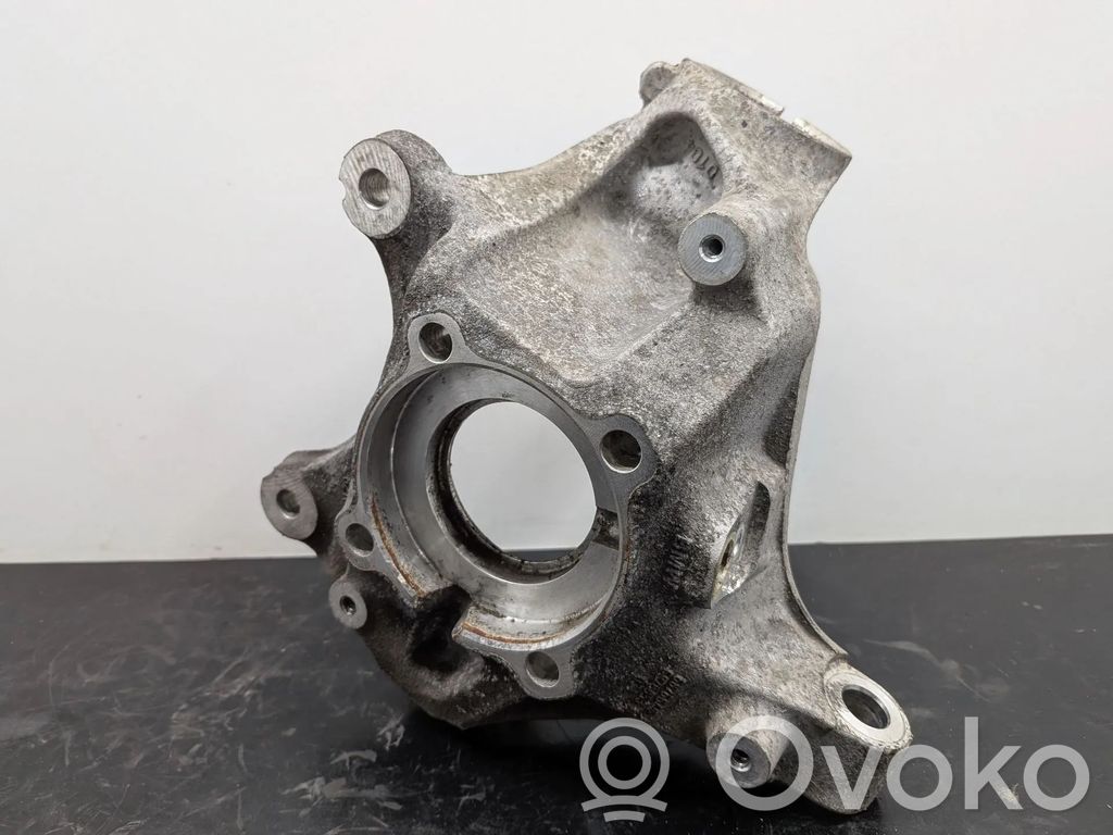 Achsschenkel vorne   31216876645,31216876645,31216876853,6876645,6876853
