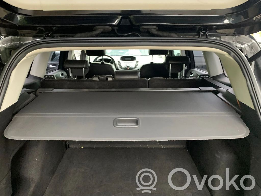 Ford Kuga II Hattuhylly 
