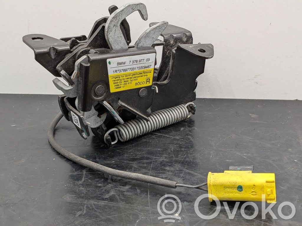 BMW 2 F46 Schließbügel Schließplatte Fanghaken Motorhaube 