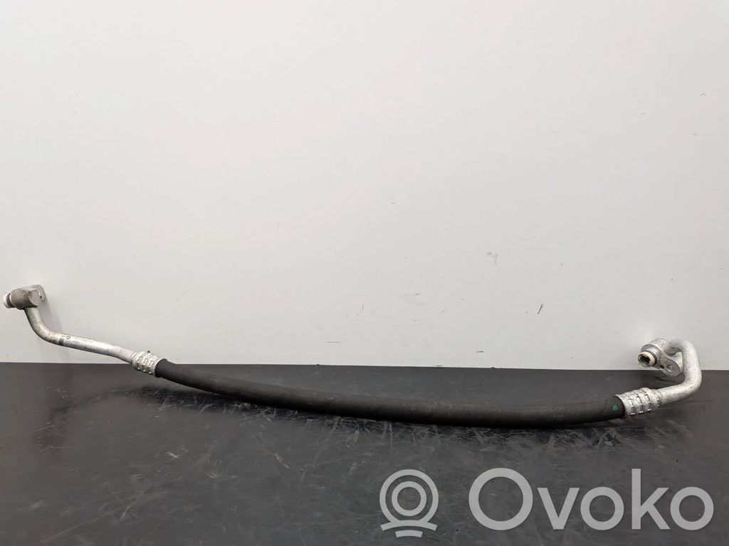 BMW 3 F30 F35 F31 Conductă/furtun aer condiționat (A/C) 