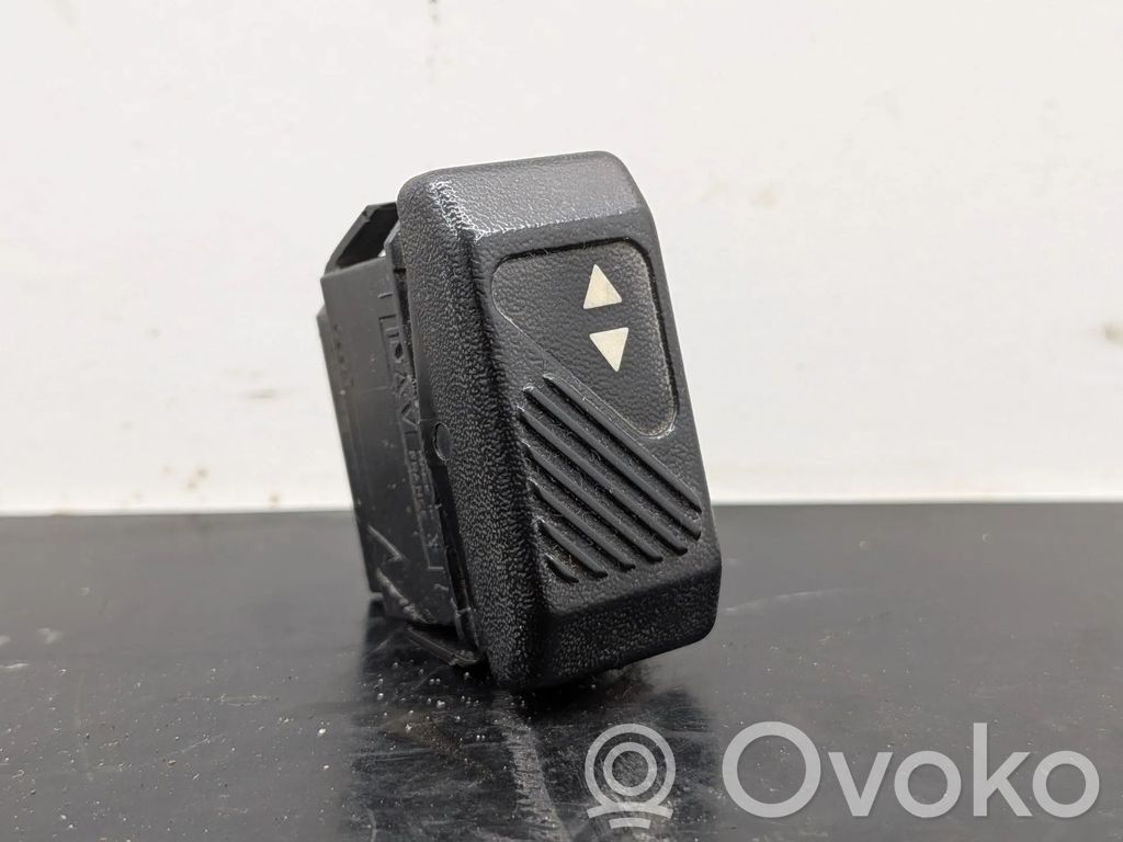 Renault Clio I Interruptor del elevalunas eléctrico 