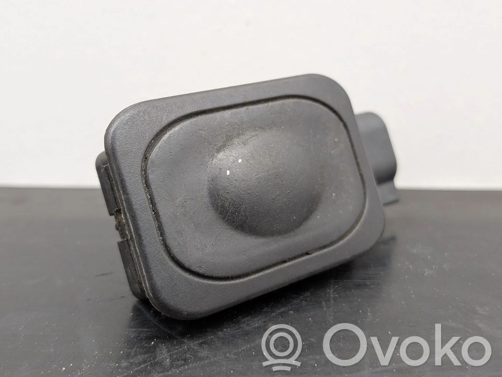 Multifunctional control switch/knob   1L2114K147AA