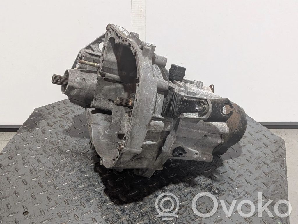 Renault Clio II Scatola del cambio manuale a 5 velocità 