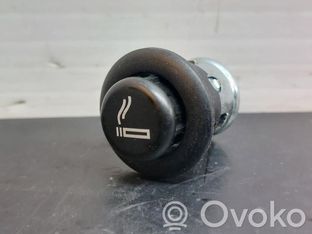 Cigarette lighter