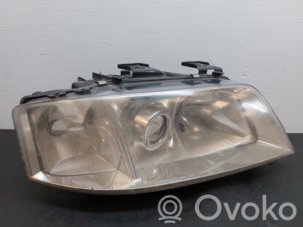 Headlight/headlamp   4B0941030Q