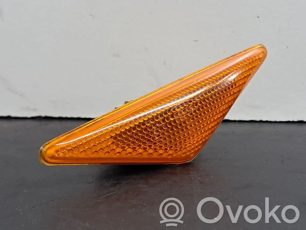 Front bumper turn signal