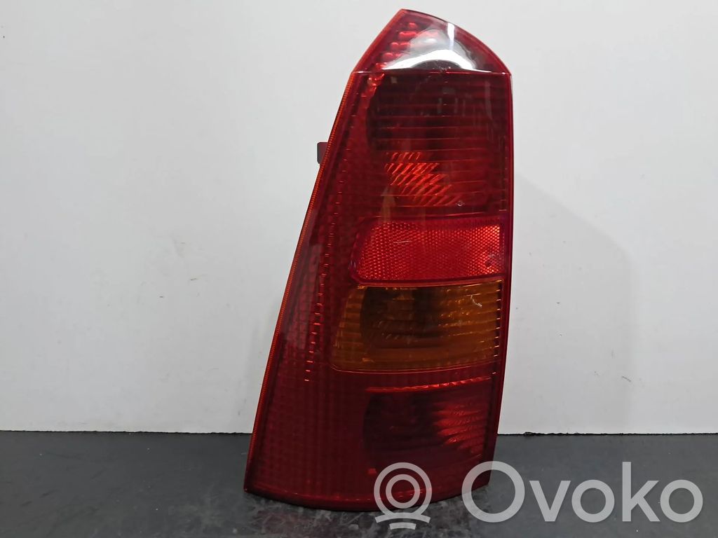 Aizmugurējais lukturis pārsegā   XS4X13405FD