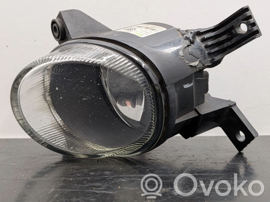 Audi A4 S4 B7 8E 8H Etusumuvalo 