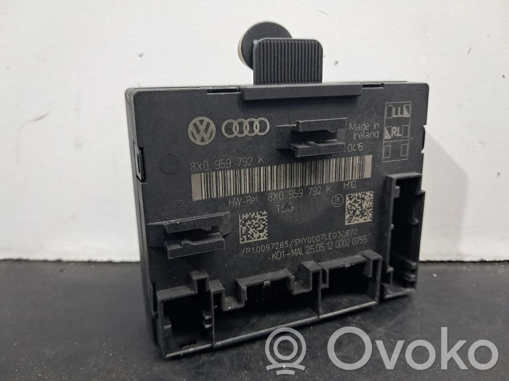 Door control unit/module   8X0959792K