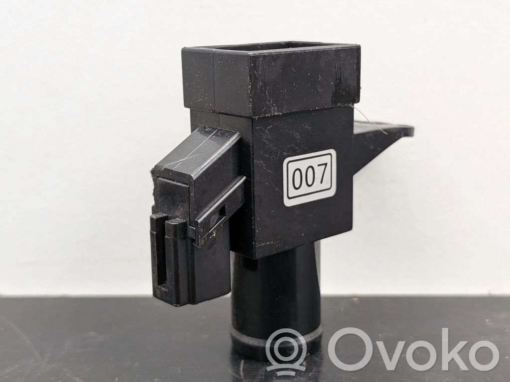 Nissan Micra Outside/external air temperature sensor 