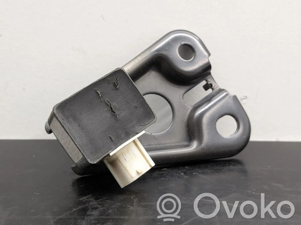 Toyota Yaris Sensor impacto/accidente para activar Airbag