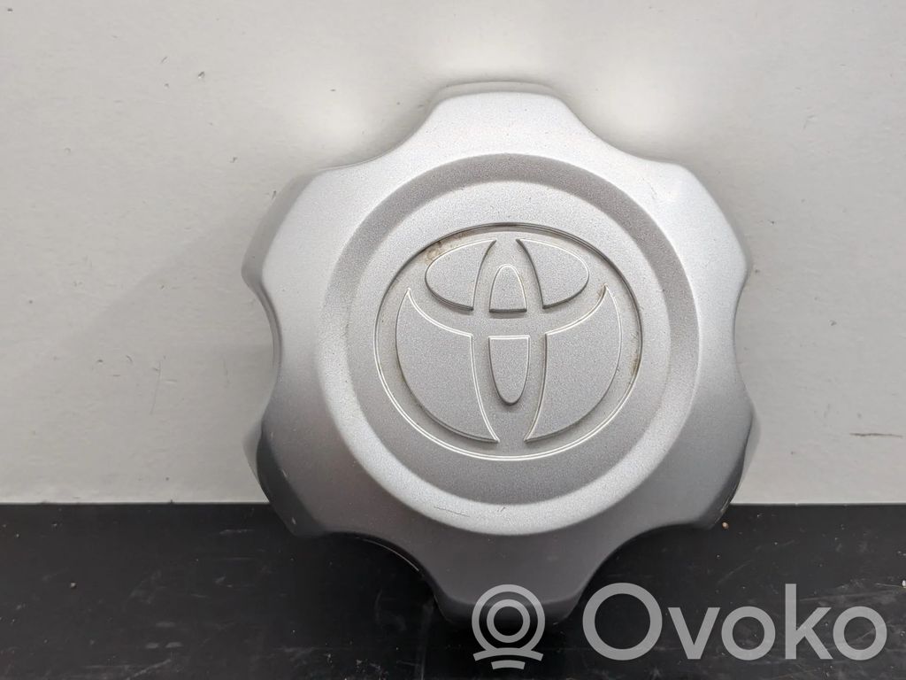 Toyota Hilux (AN10, AN20, AN30) Enjoliveur d’origine 