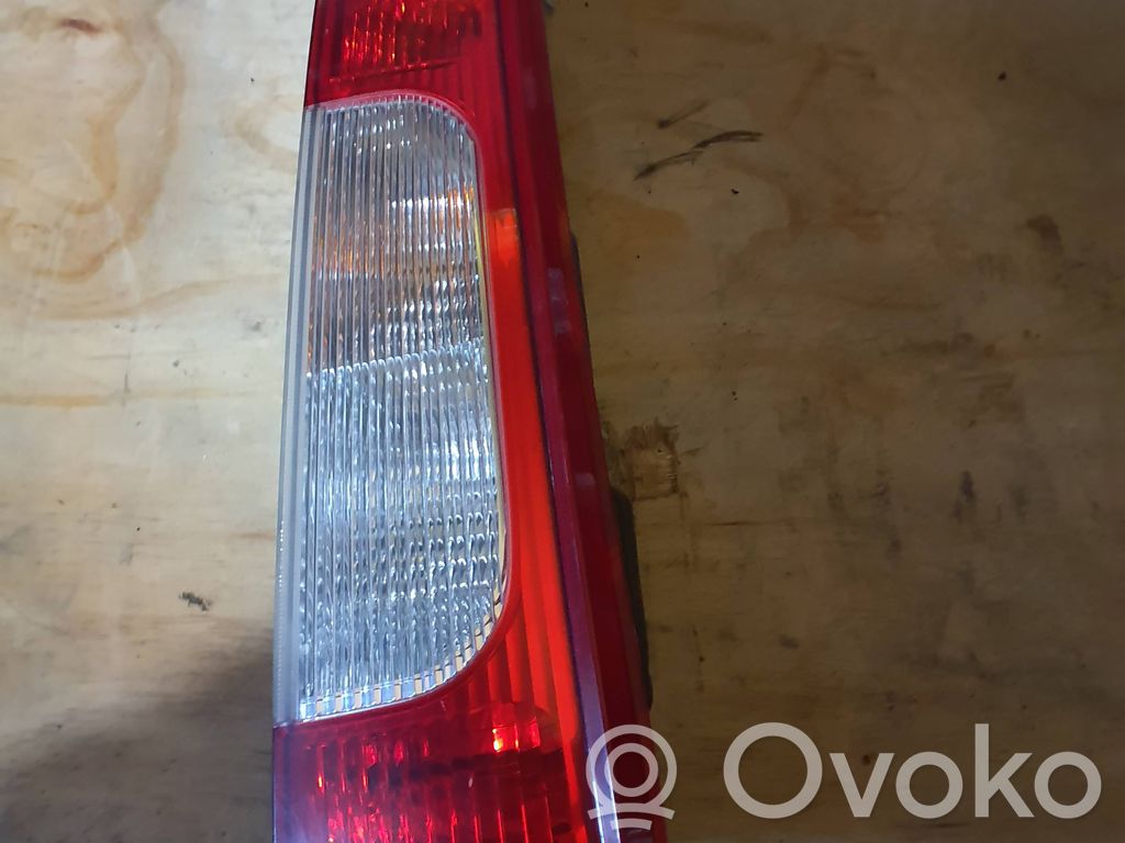 Luz trasera/de freno   3M5113A602AA,158958