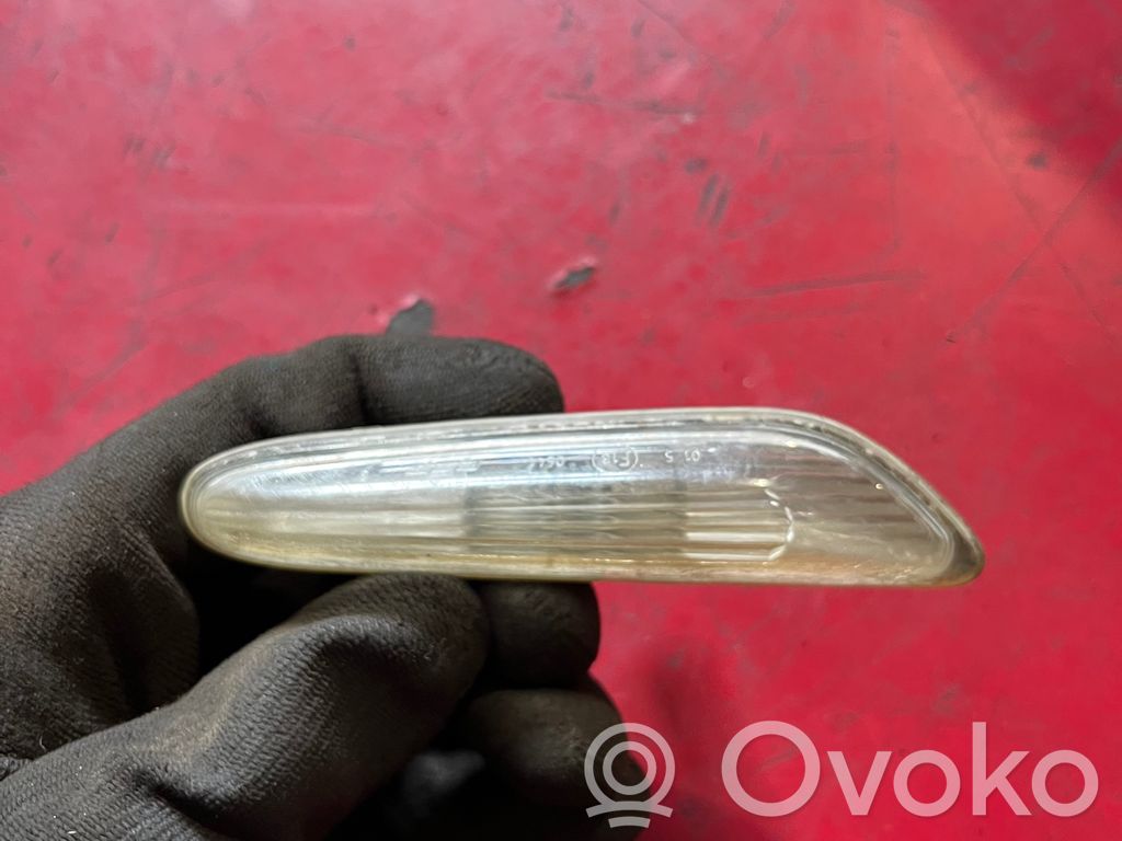 BMW 5 E60 E61 Front fender indicator light 