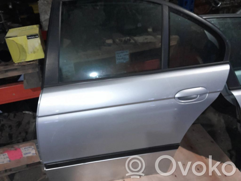 Rear door