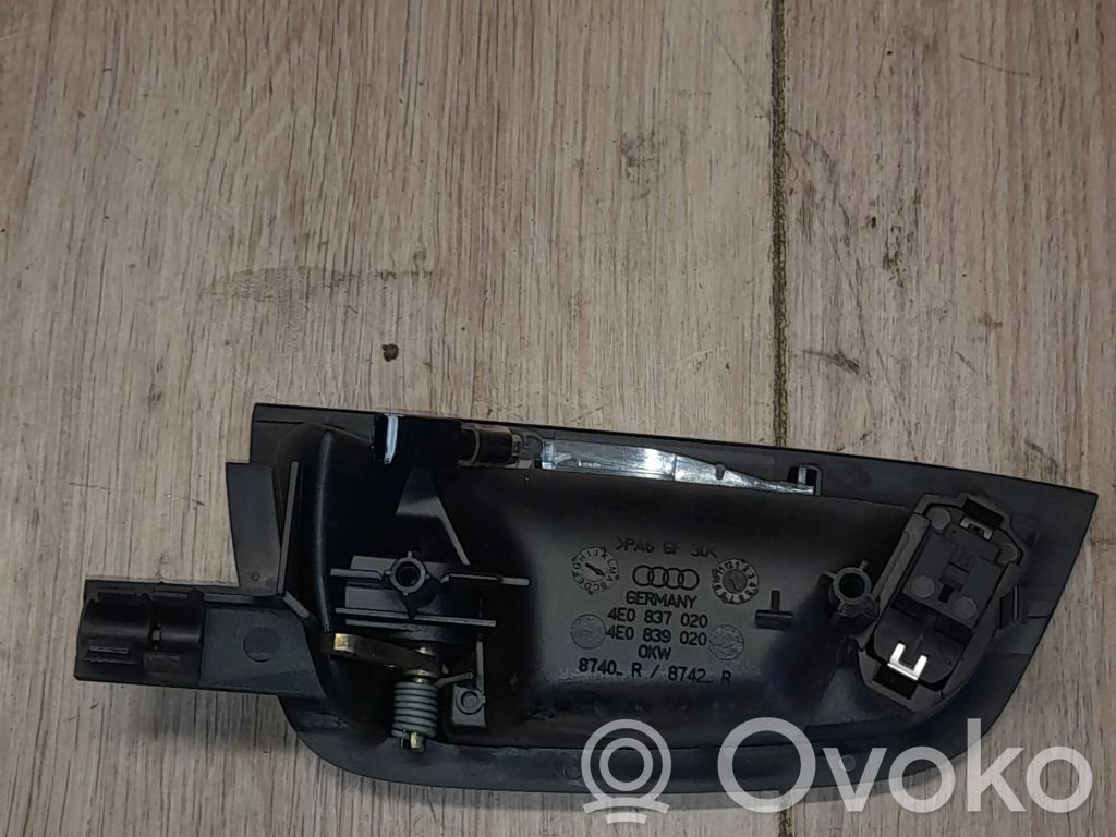 Takaoven sisäkahva   4E0837020,4E0839020,8740R8742R