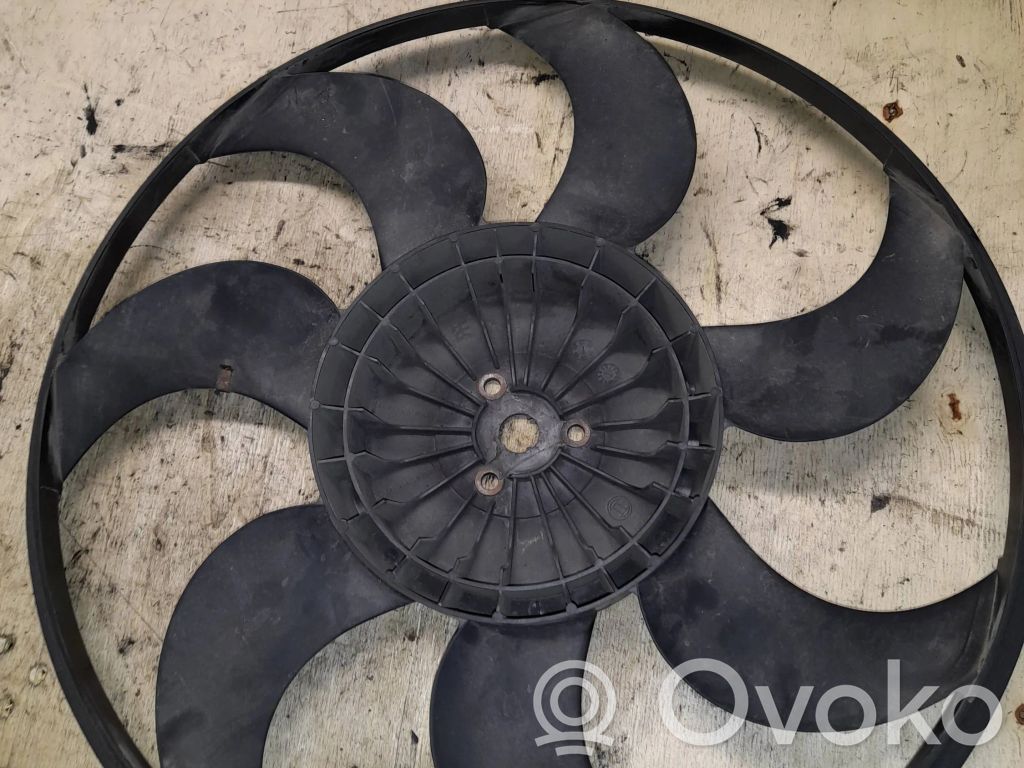 Volvo V50 Ventiliatoriaus sparnuotė 
