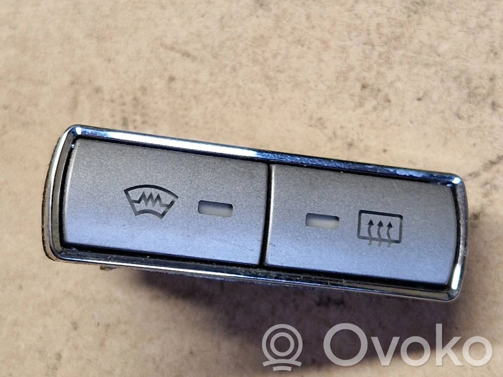 Ford Mondeo MK IV Przycisk / Przełącznik ogrzewania szyby przedniej / czołowej 