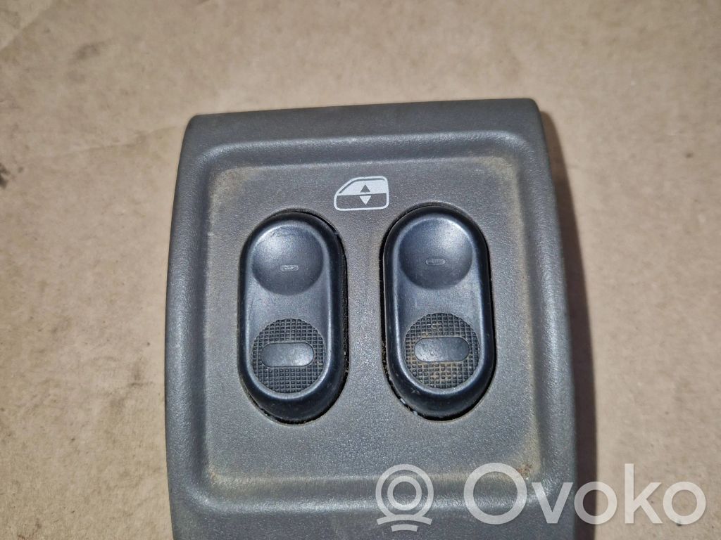 Chrysler PT Cruiser Electric window control switch 