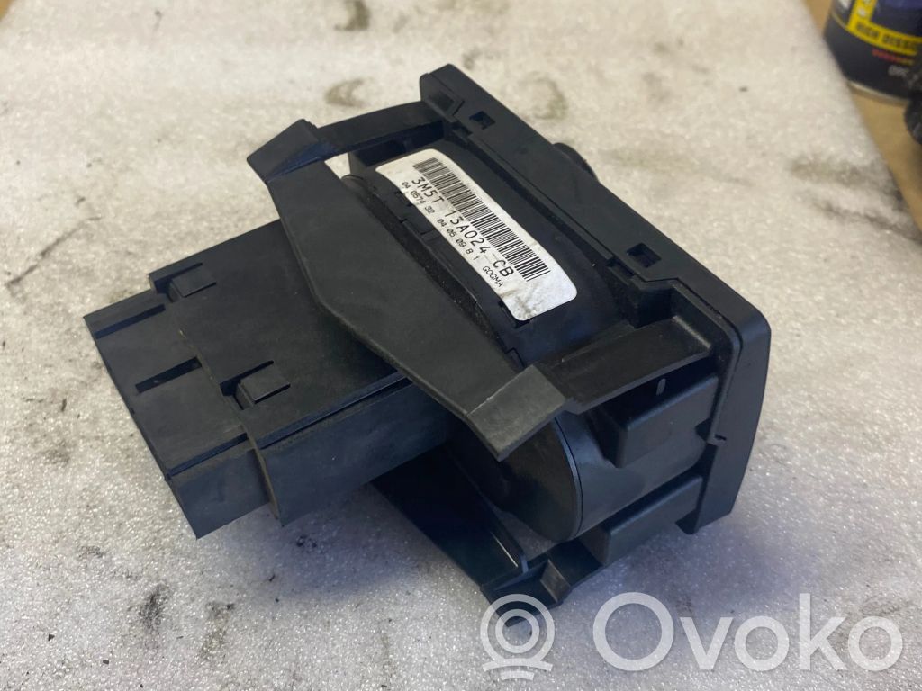 Ford Focus C-MAX Light switch 