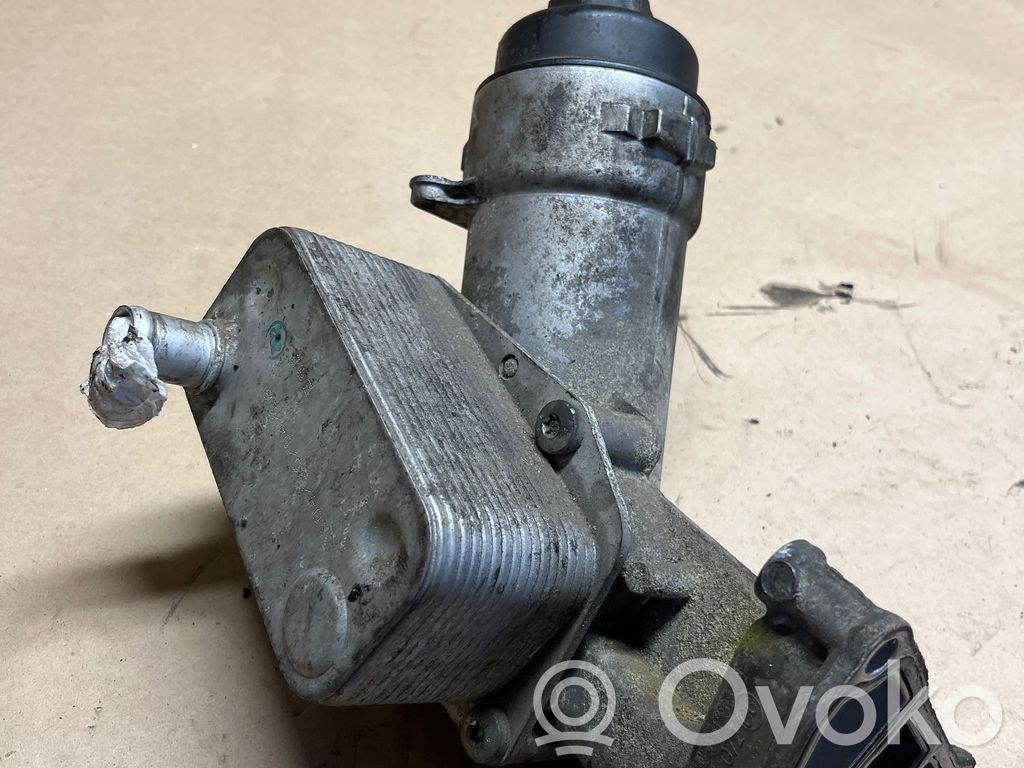 BMW 1 E81 E87 Oil filter mounting bracket 