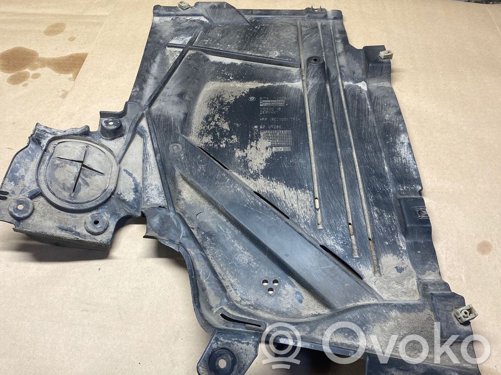 BMW 2 F46 Osłona boczna podwozia 
