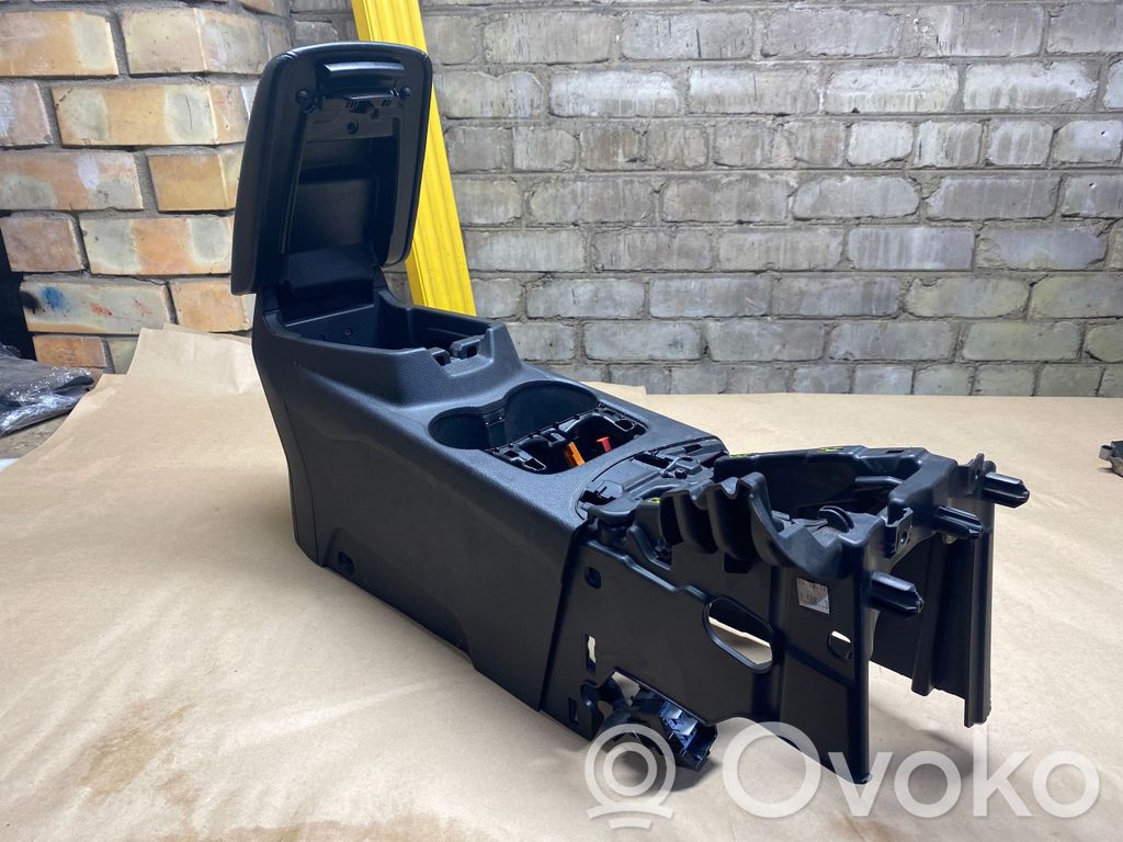 Ford Focus Armrest 