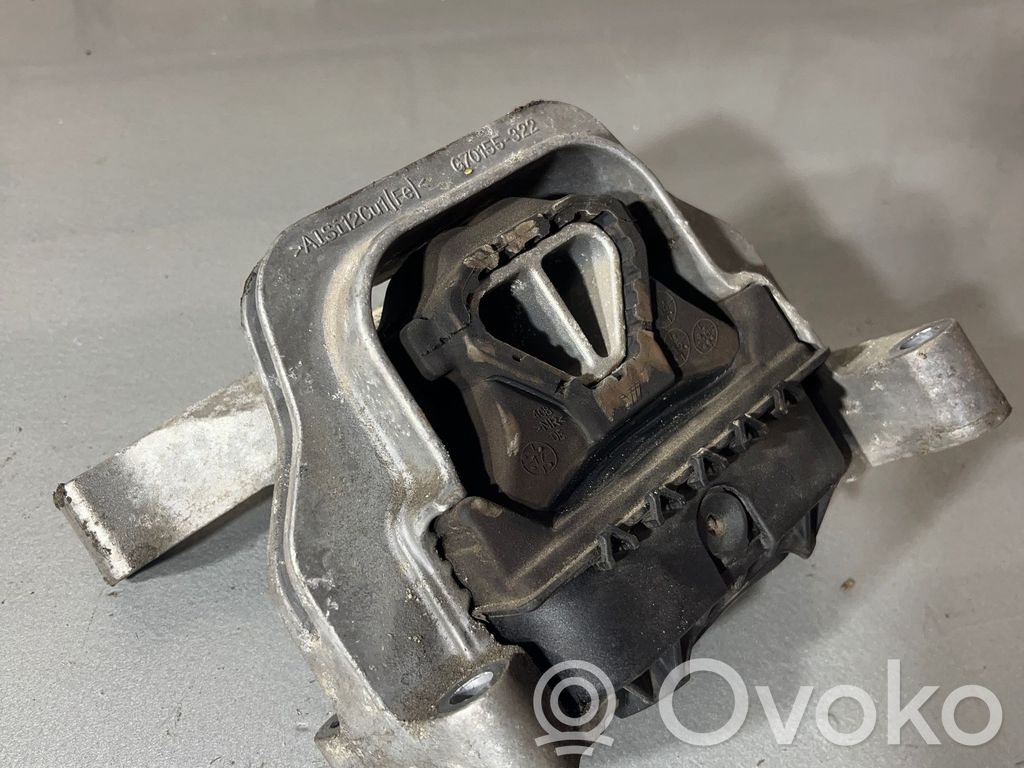 Skoda Fabia Mk3 (NJ) Engine mount bracket 