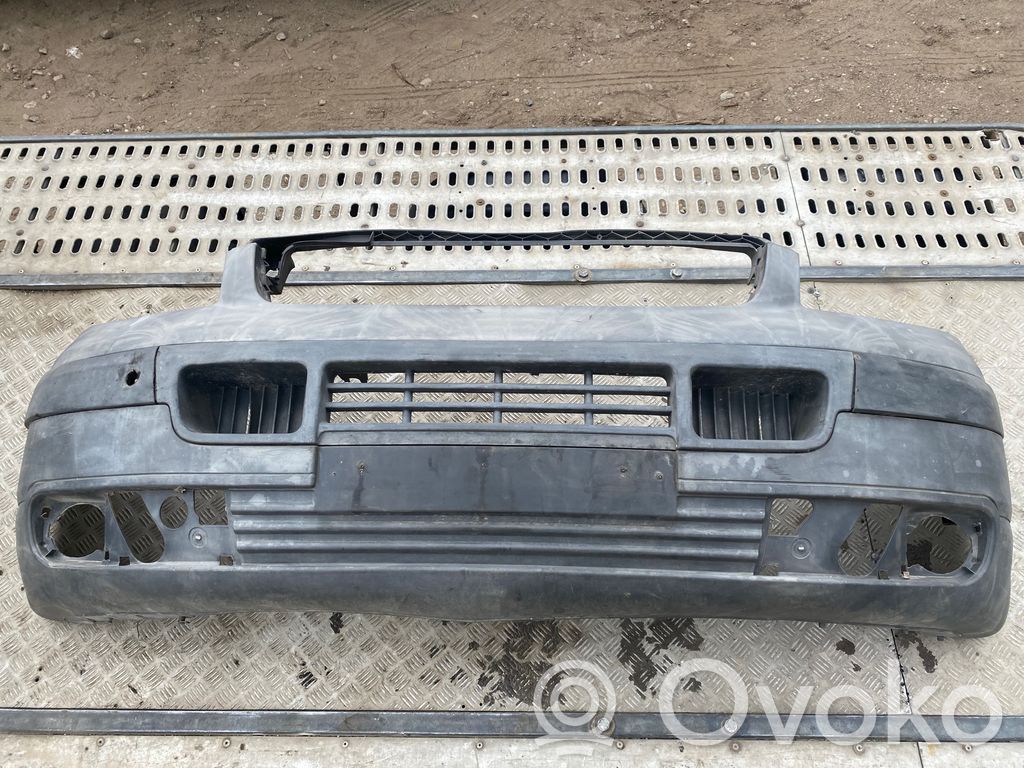 Volkswagen Transporter - Caravelle T5 Priekšējais bamperis 