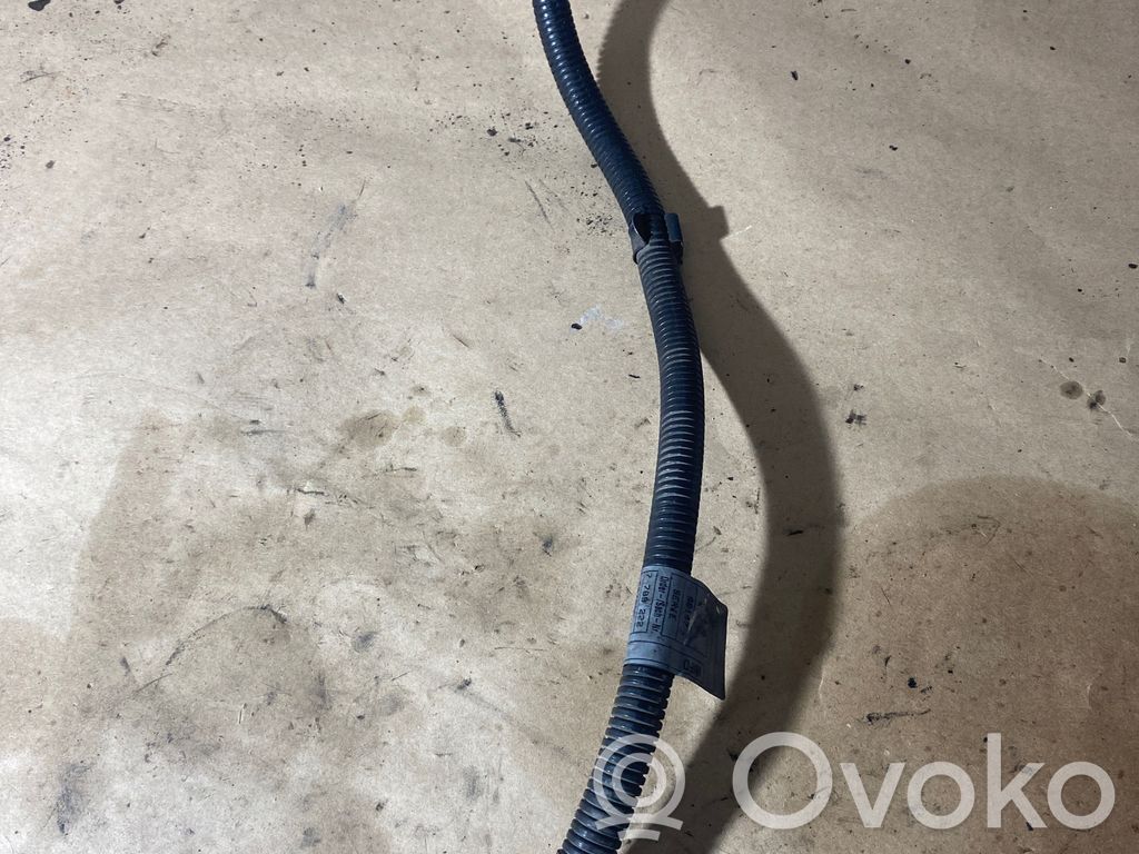 BMW 7 E65 E66 Cables (alternador) 
