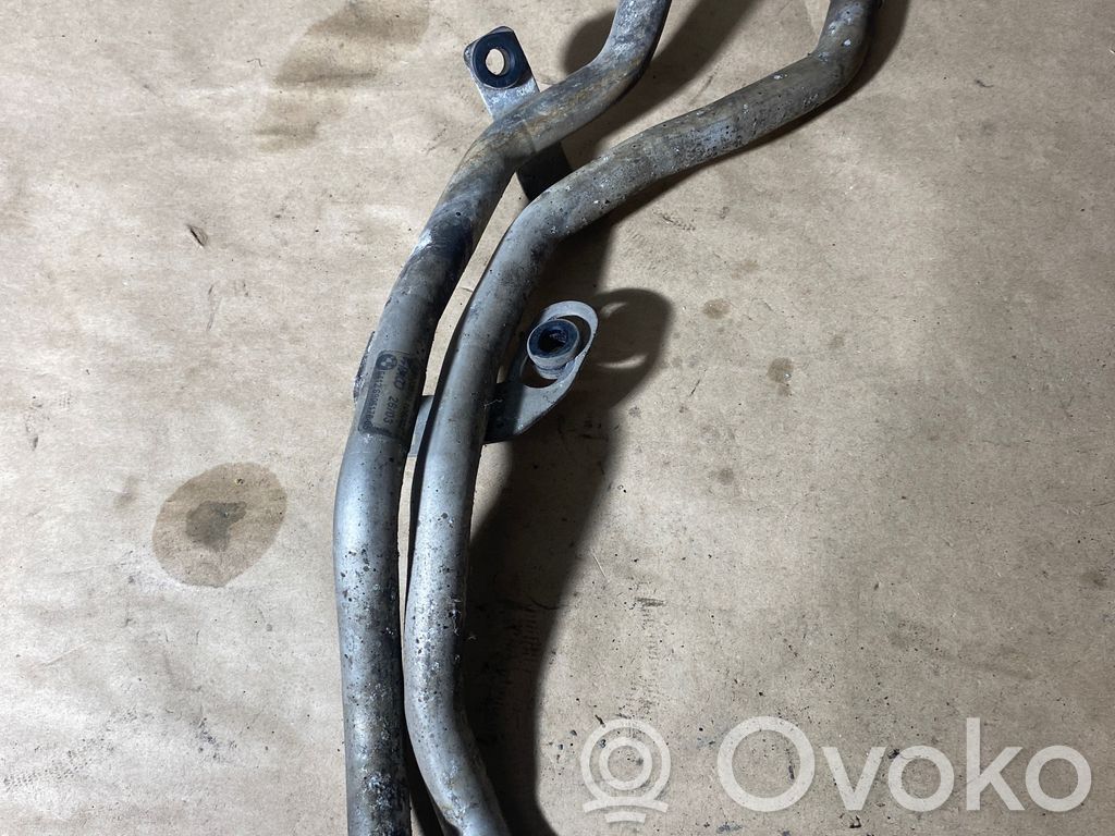 BMW 7 E65 E66 Coolant pipe/hose 