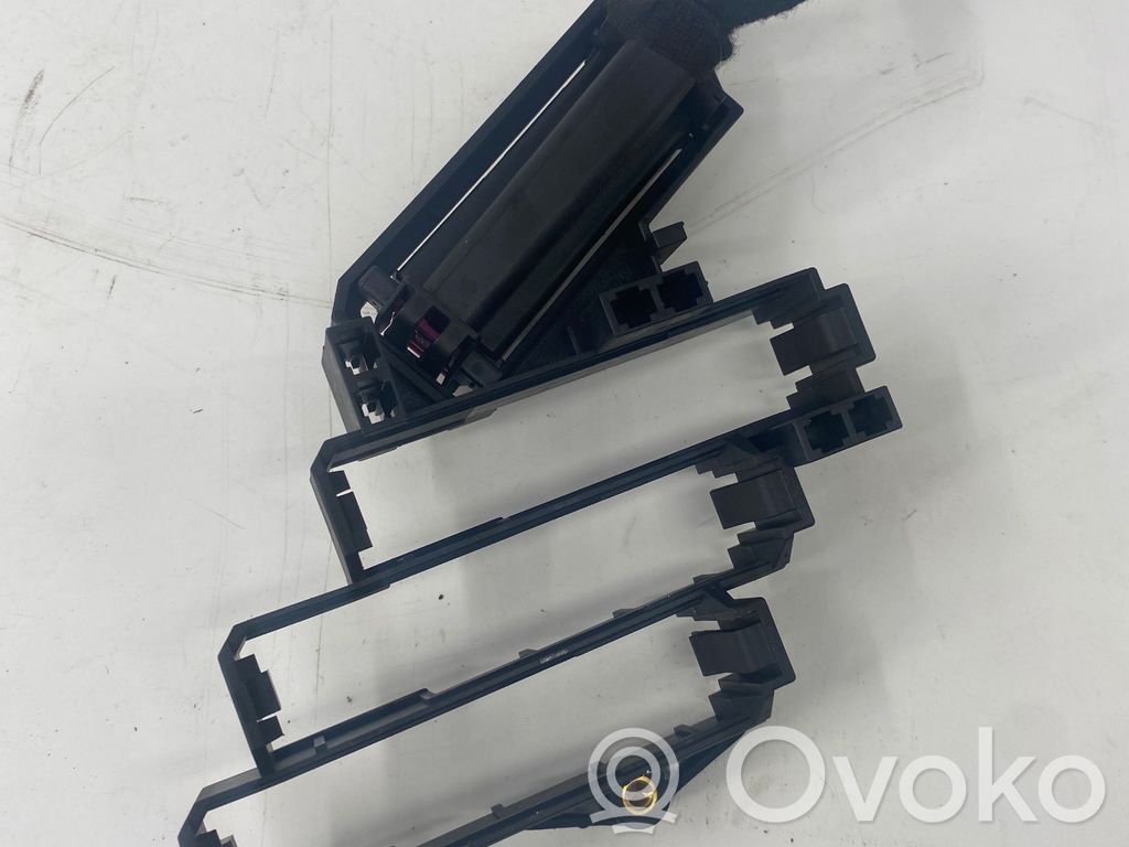 Audi Q7 4L Módulo de fusible 