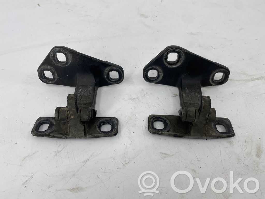 BMW X5 E53 Tailgate/trunk/boot hinge 